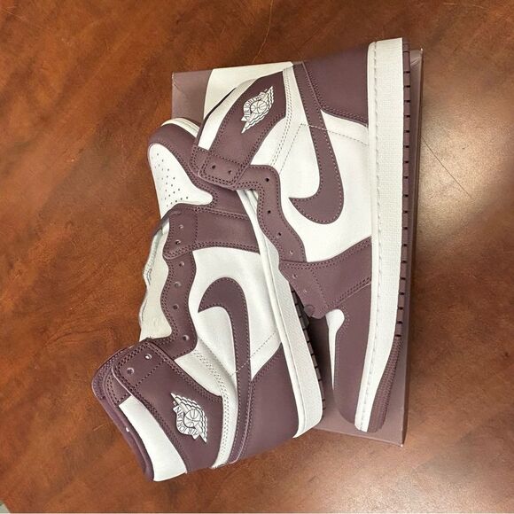 Air Jordan 1 Retro High OG DZ5485-105 size 13 new with box 📦 - Picture 5 of 11